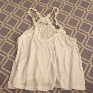 Vintage Havana white tank with daisies